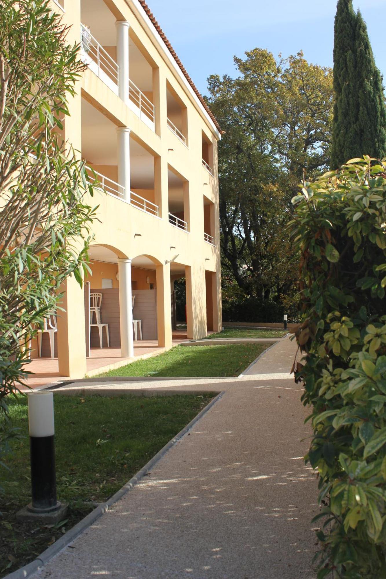 The Originals City, Hotel Cote Sud, Marseille Est Allauch Eksteriør bilde